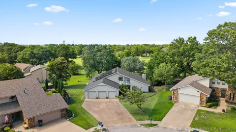 201 Clear Ridge Court