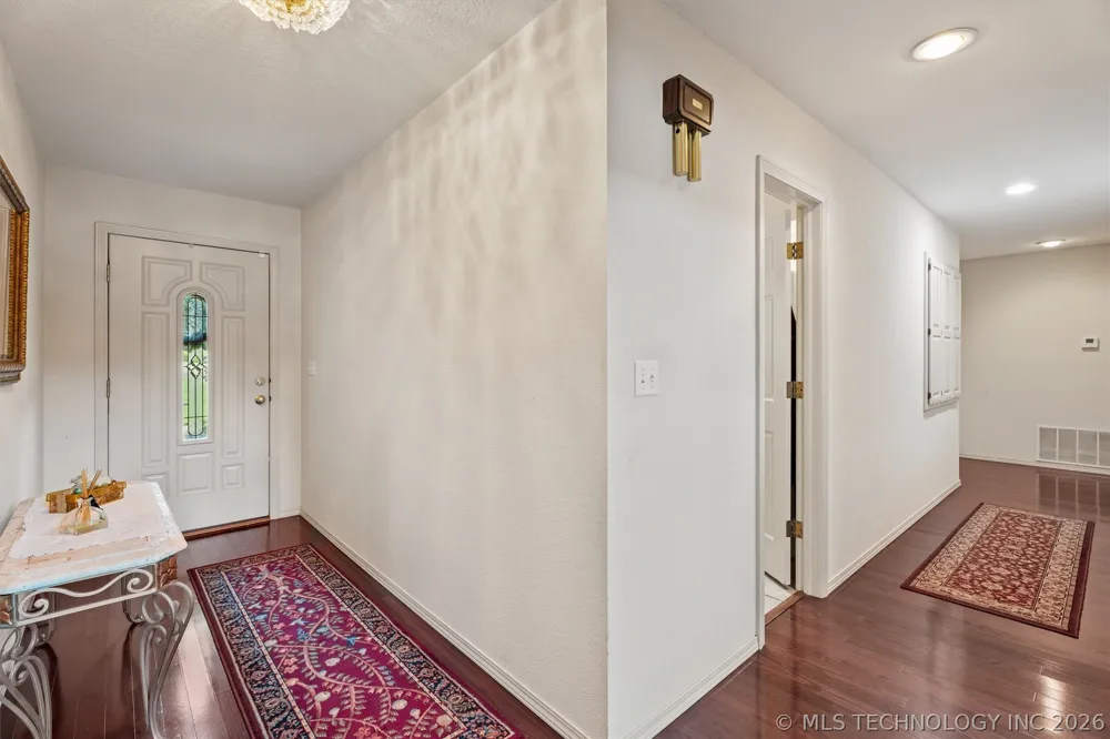 201 Clear Ridge Court Bartlesville, OK 74006
