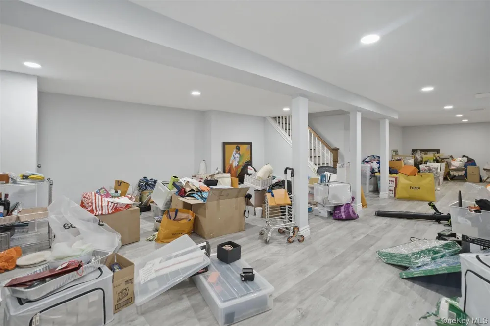 174 Warner Road Huntington, NY 11743