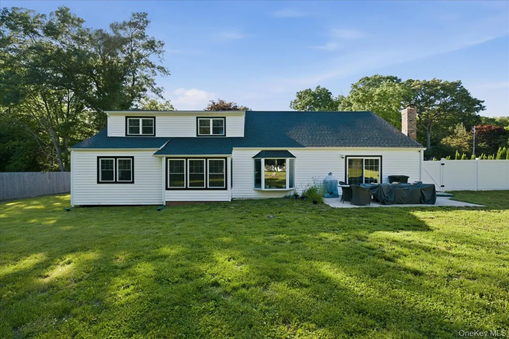 174 Warner Road Huntington, NY 11743