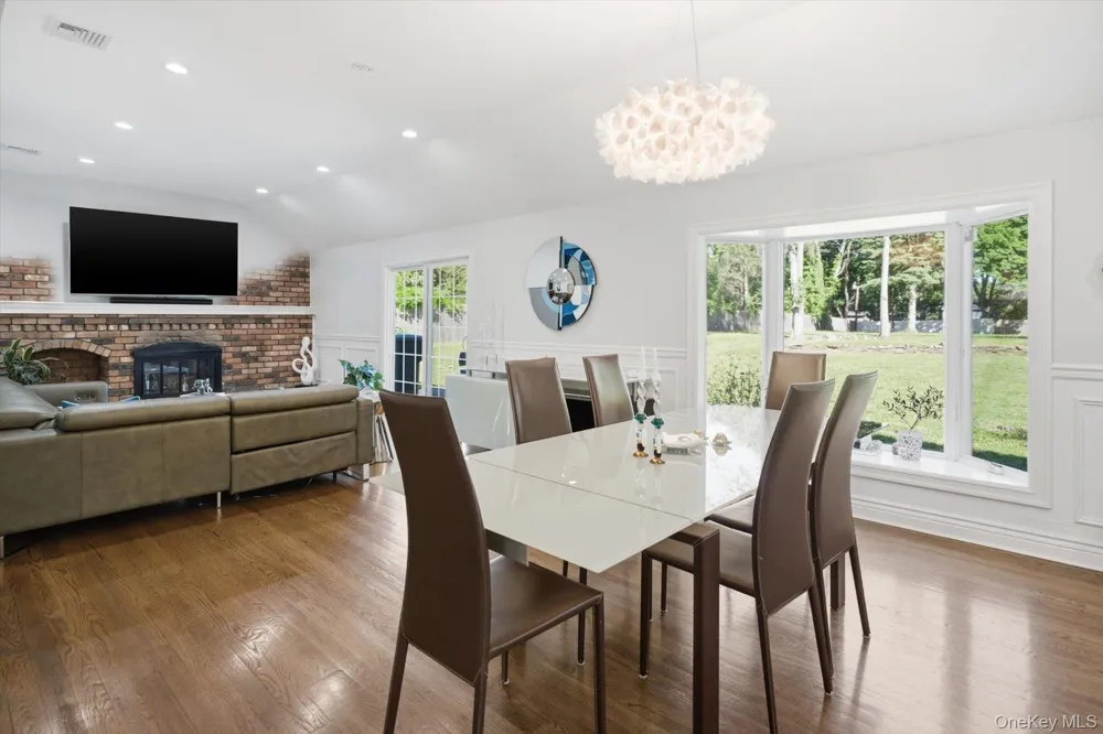 174 Warner Road Huntington, NY 11743