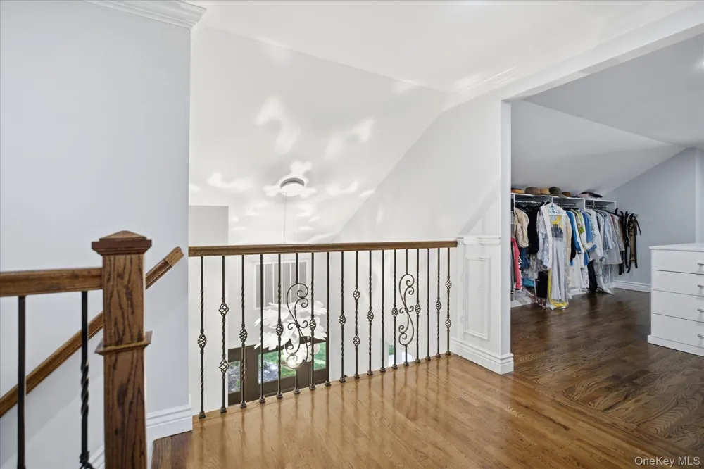174 Warner Road Huntington, NY 11743