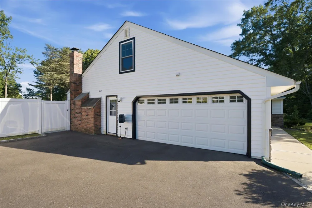 174 Warner Road Huntington, NY 11743
