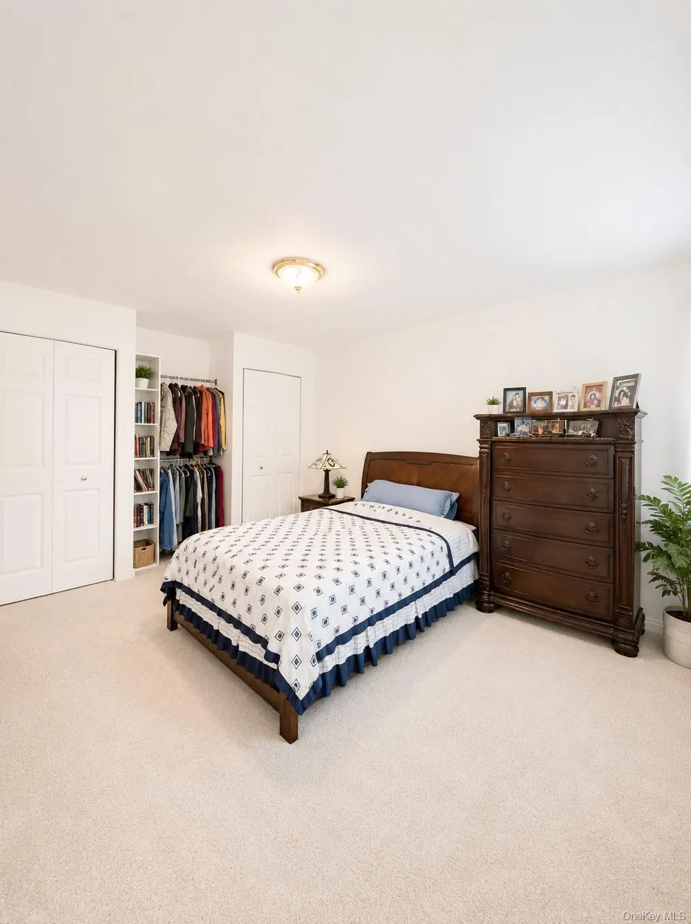 6955 150th Street #33B Flushing, NY 11367