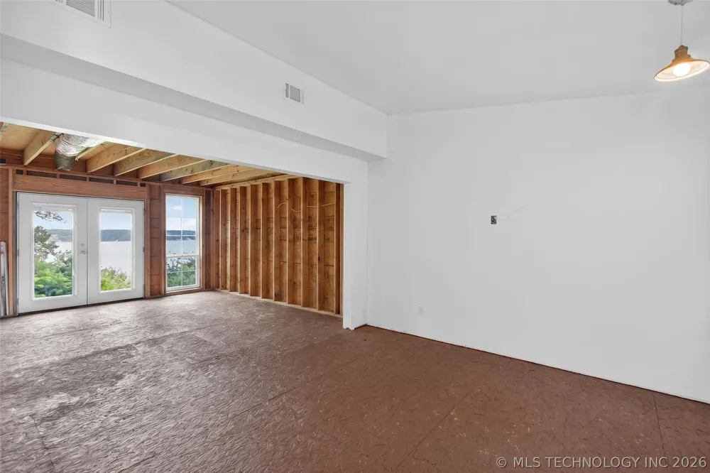 56 Plum Tree Lane Salina, OK 74365