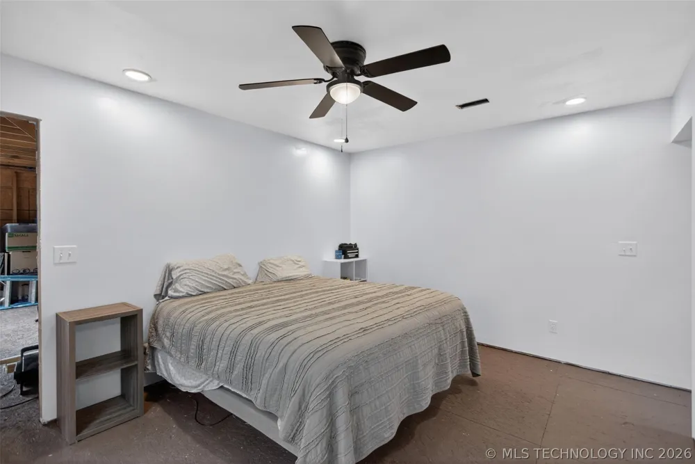 56 Plum Tree Lane Salina, OK 74365
