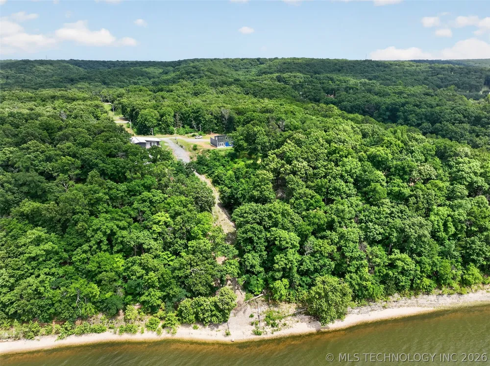 56 Plum Tree Lane Salina, OK 74365
