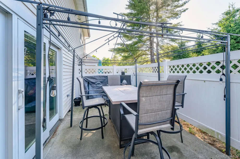 99 Penstock Lane Lake Katrine, NY 12449