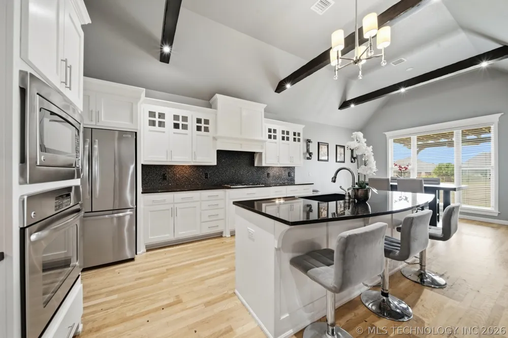 5929 E 145th Street S Bixby, OK 74008