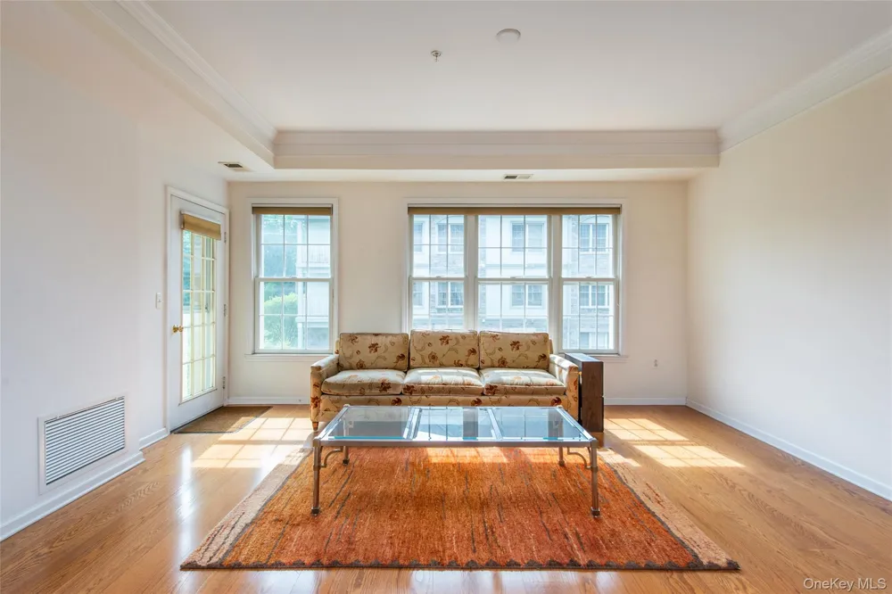 28 De Baun Avenue #205 Suffern, NY 10901