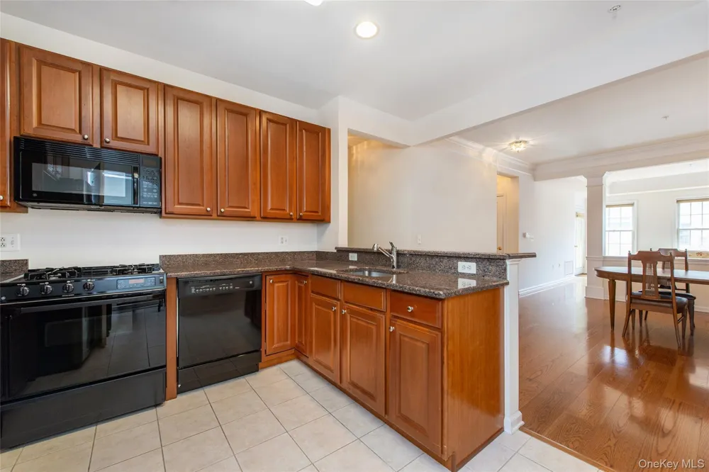 28 De Baun Avenue #205 Suffern, NY 10901