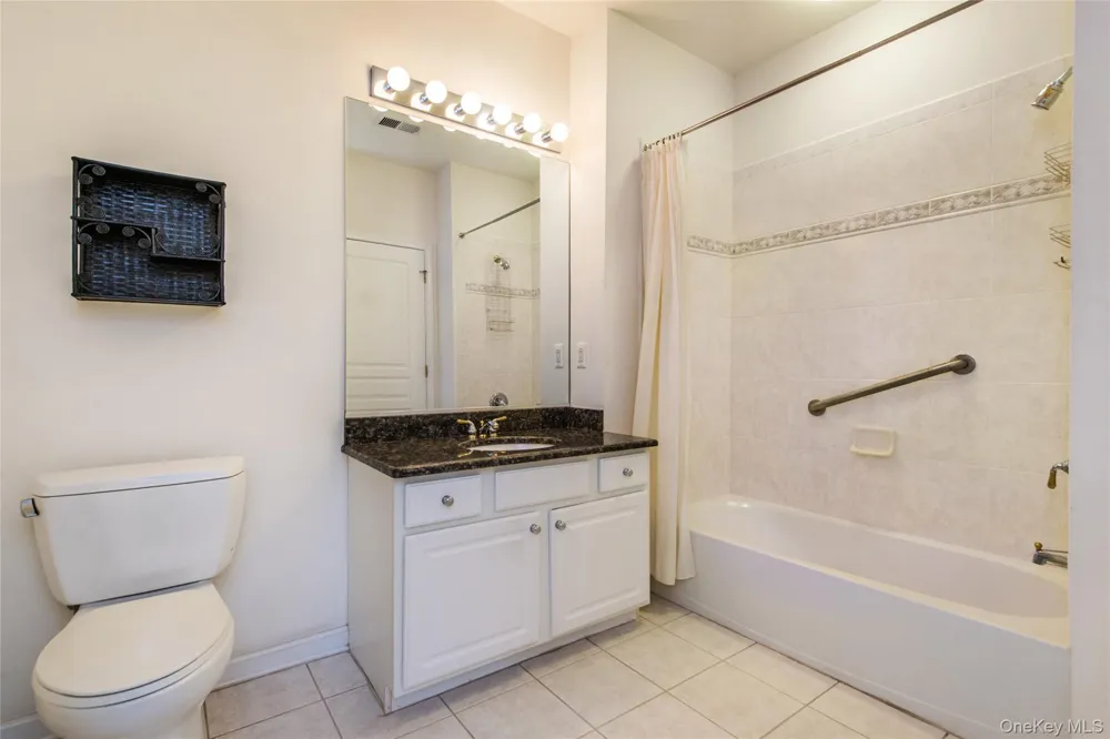 28 De Baun Avenue #205 Suffern, NY 10901