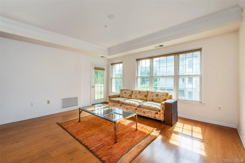 28 De Baun Avenue #205 Suffern, NY 10901