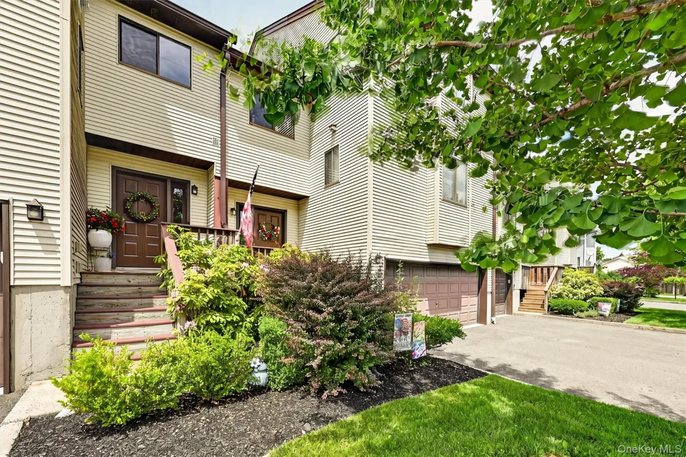 6 Linda Court Nanuet, NY 10954