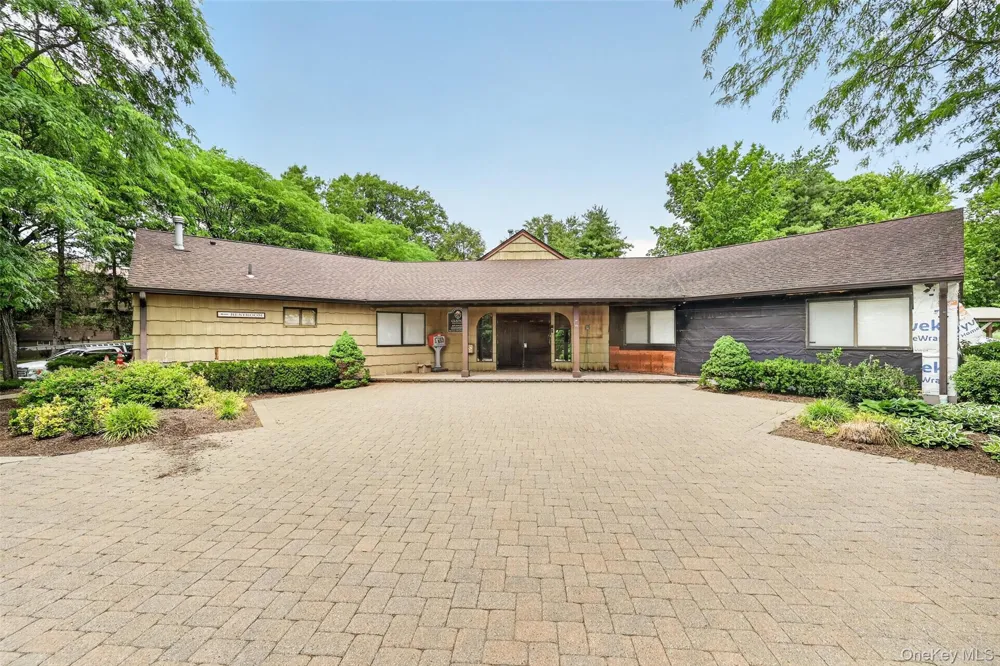 6 Linda Court Nanuet, NY 10954