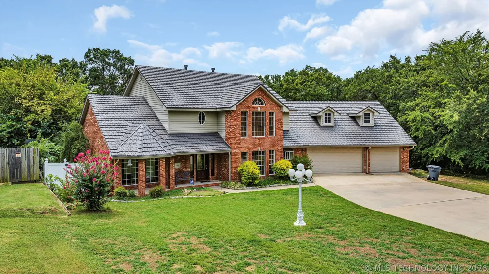 2800 Ridgeway Ardmore, OK 73401