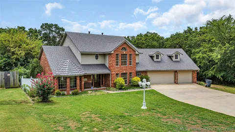2800 Ridgeway