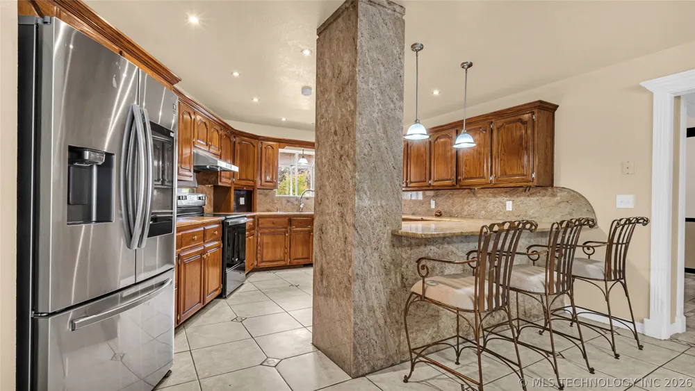 2800 Ridgeway Ardmore, OK 73401