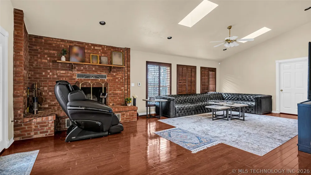 2800 Ridgeway Ardmore, OK 73401