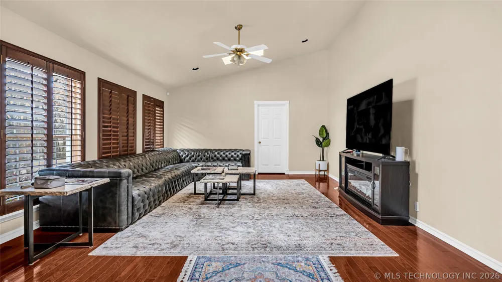 2800 Ridgeway Ardmore, OK 73401
