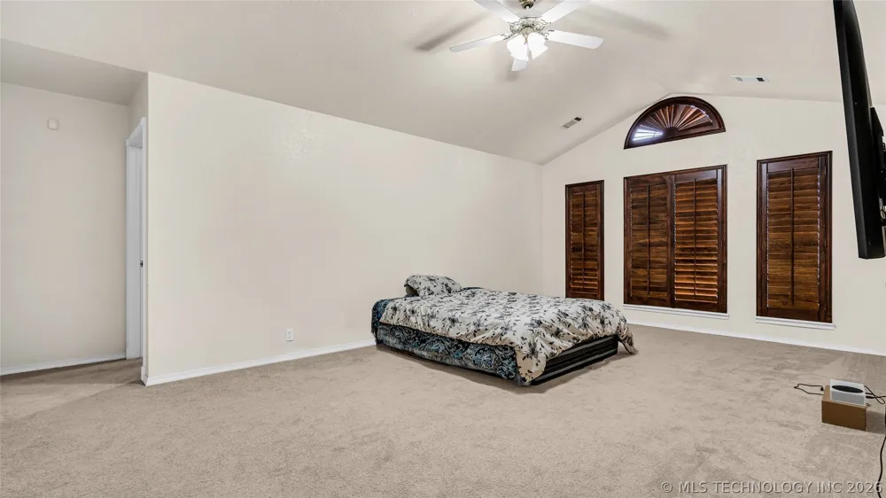 2800 Ridgeway Ardmore, OK 73401