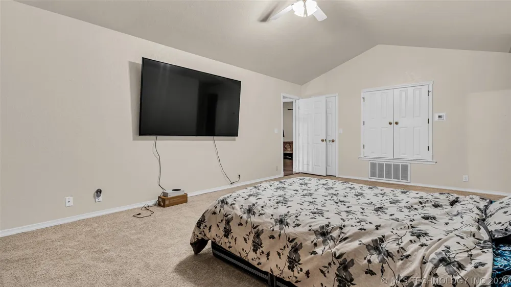 2800 Ridgeway Ardmore, OK 73401