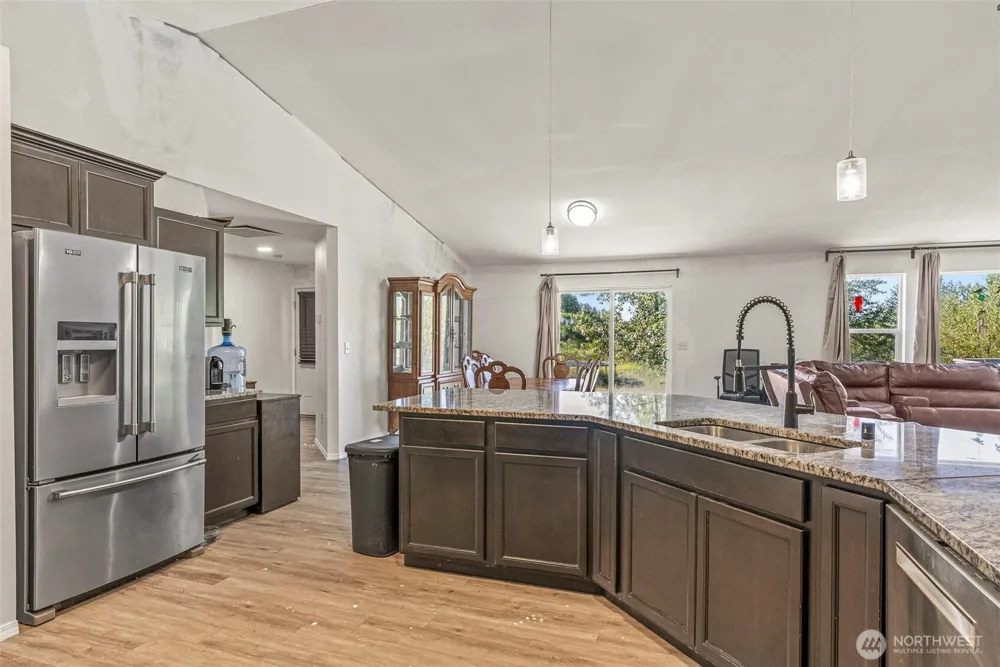 235 Flatt Road Kelso, WA 98626
