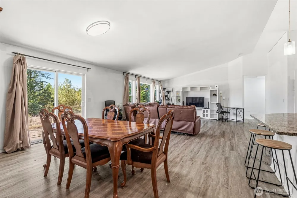 235 Flatt Road Kelso, WA 98626