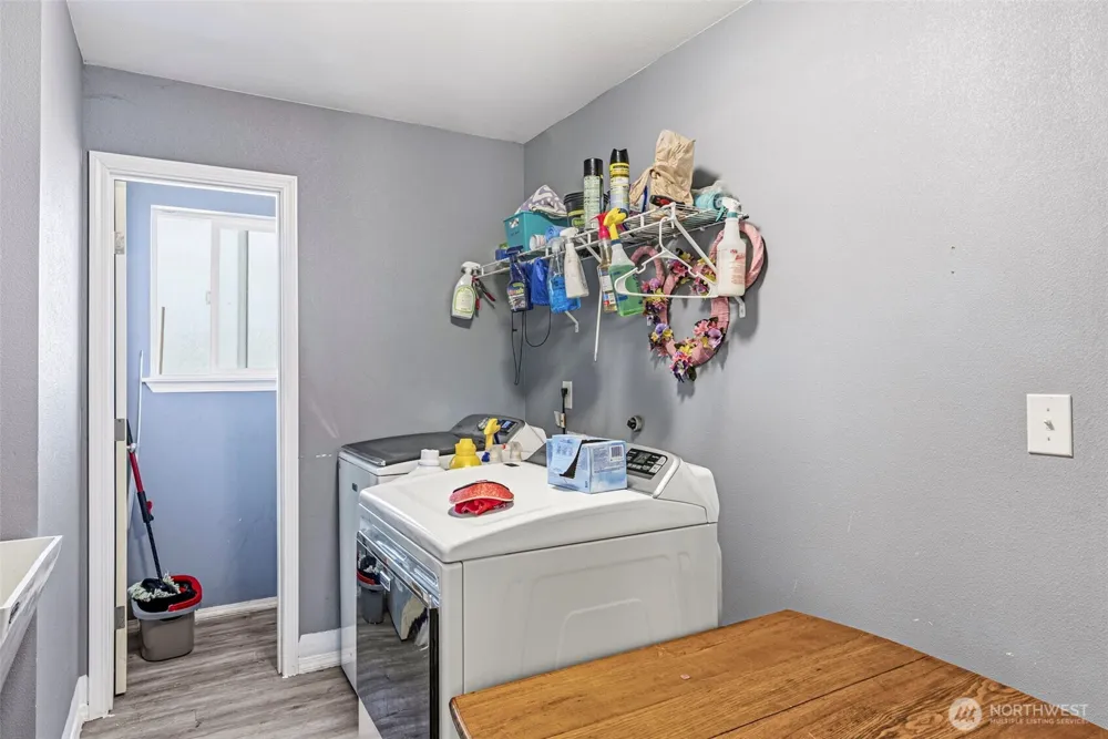 235 Flatt Road Kelso, WA 98626