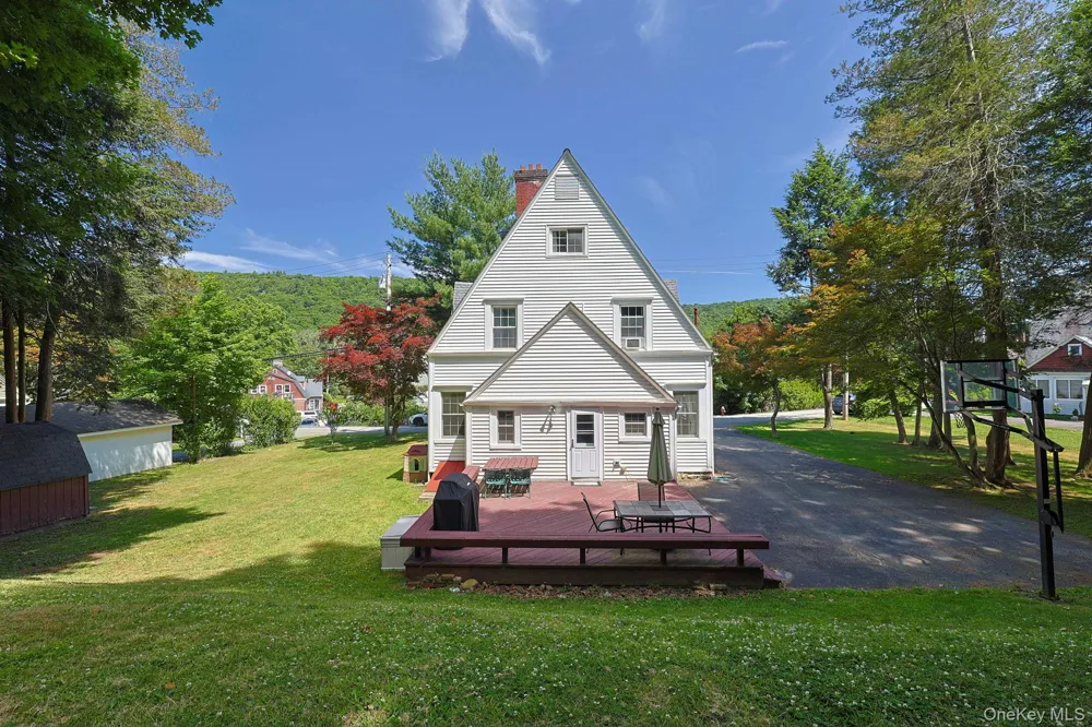 9 Library Road Tuxedo Park, NY 10987