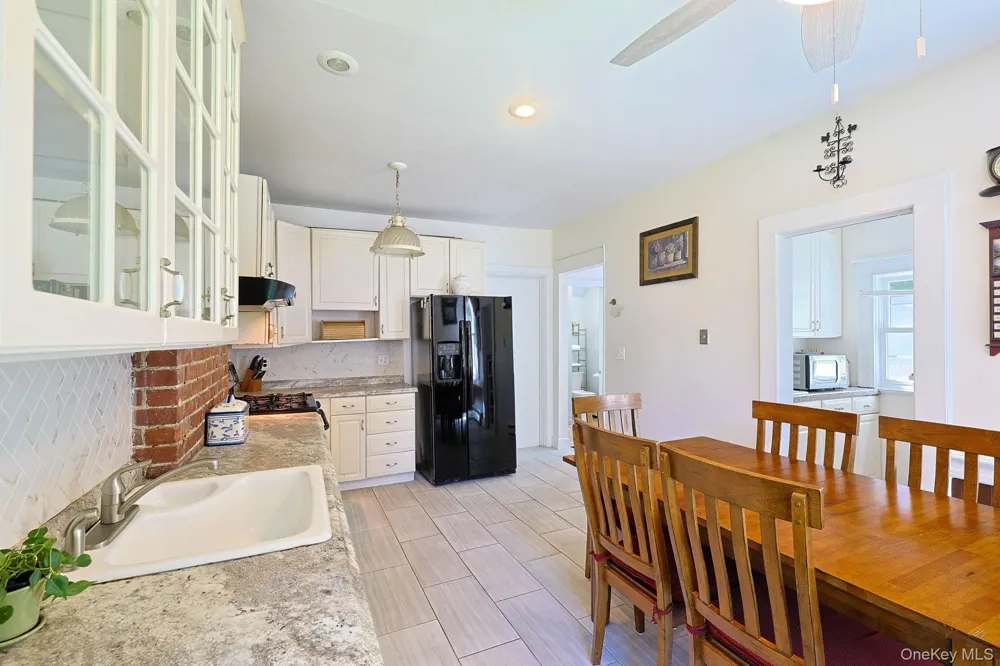9 Library Road Tuxedo Park, NY 10987