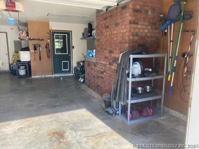 238 Monroe Avenue Alderson, OK 74501