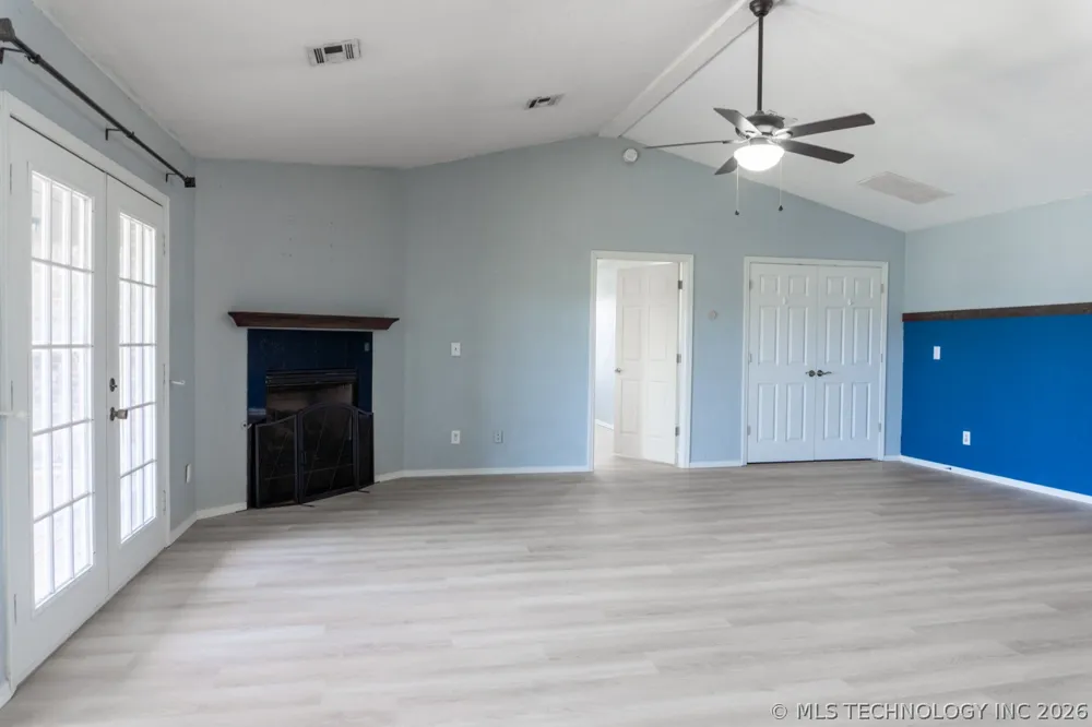 1702 W 21st Stillwater, OK 74074
