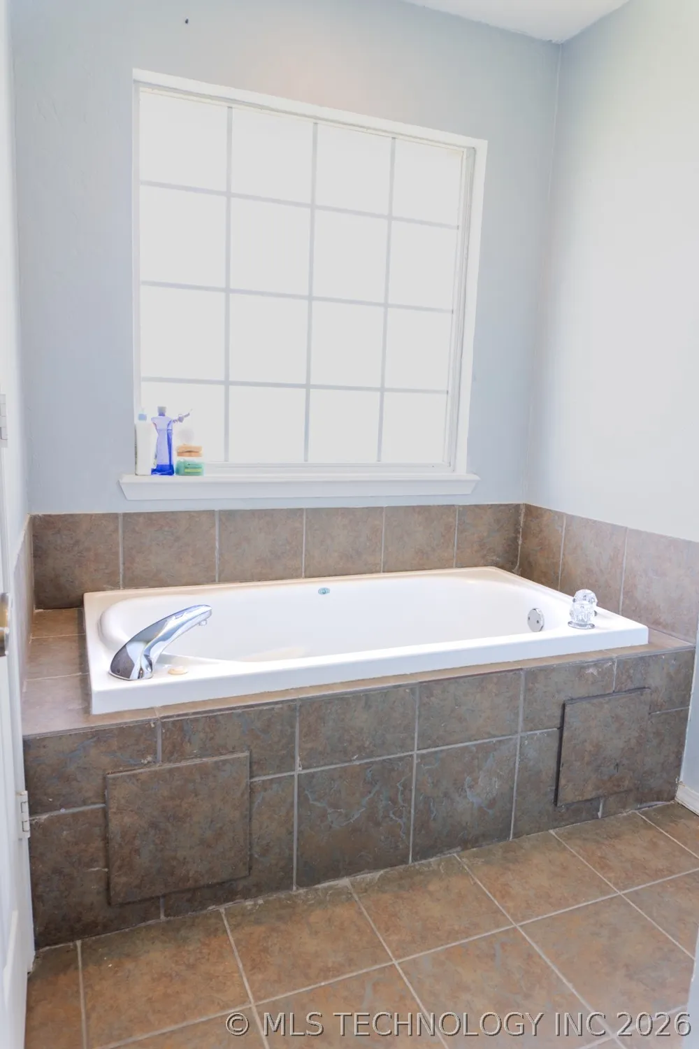 1702 W 21st Stillwater, OK 74074