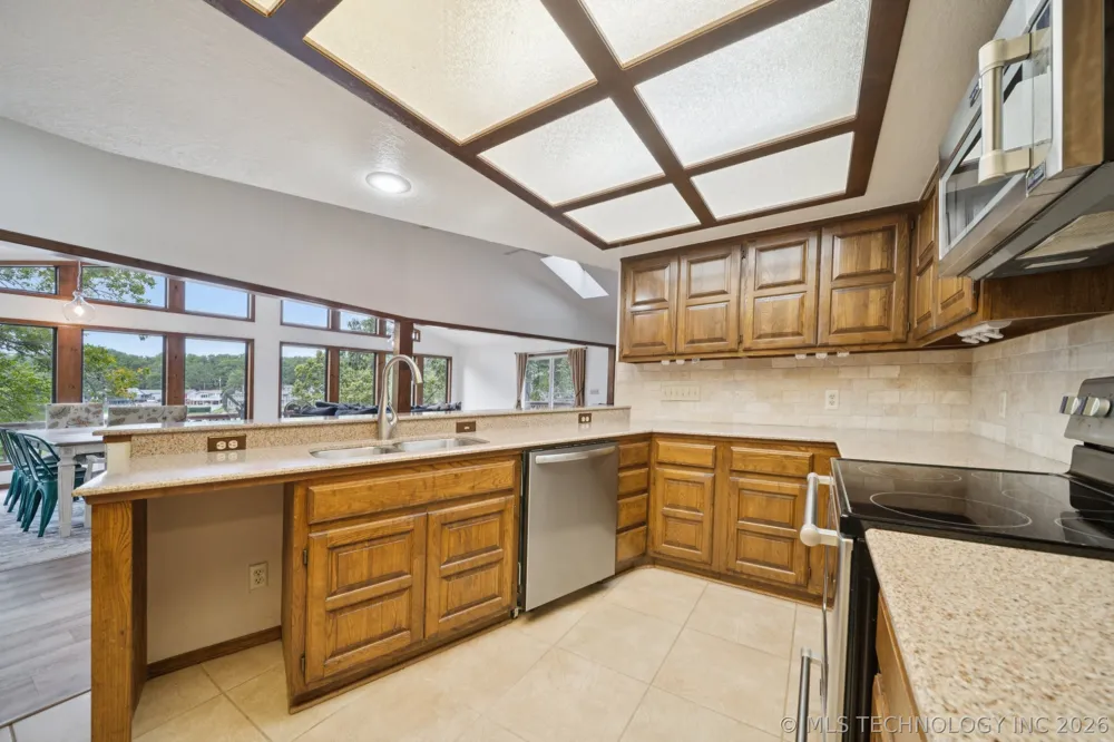 453844 Country Club Trail Afton, OK 74331