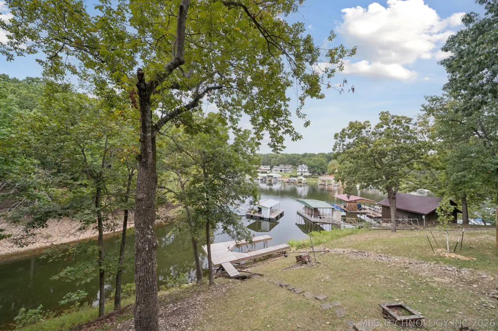 453844 Country Club Trail Afton, OK 74331
