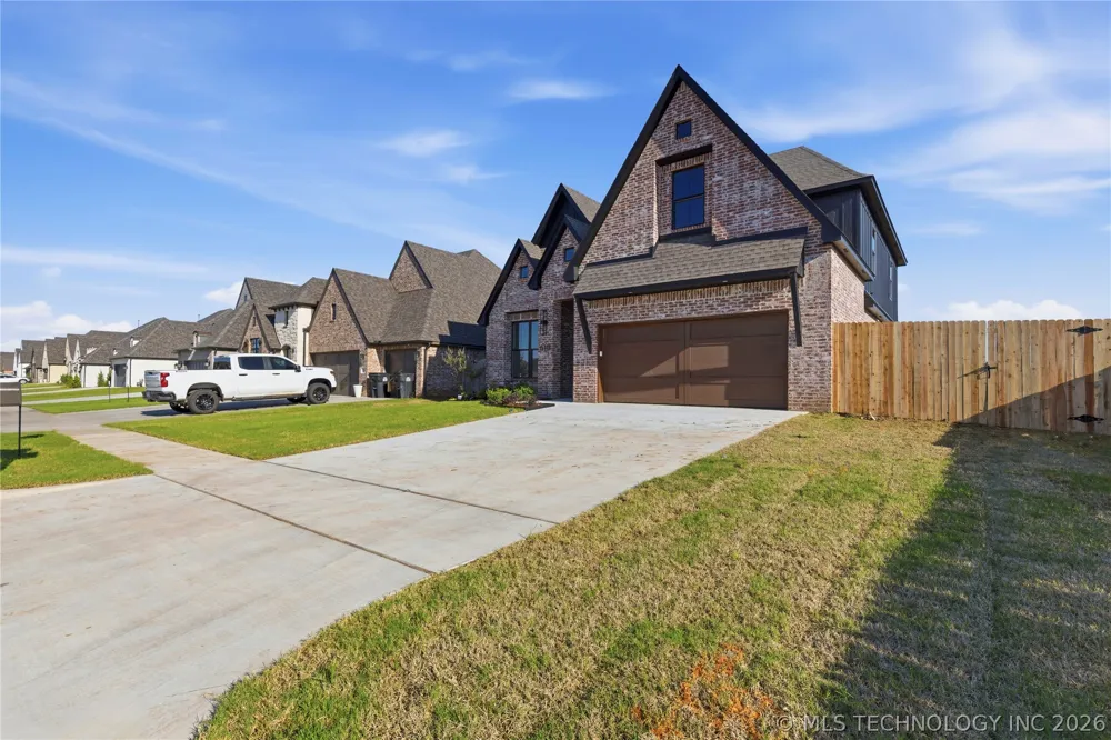 610 E 149th Street S Glenpool, OK 74033