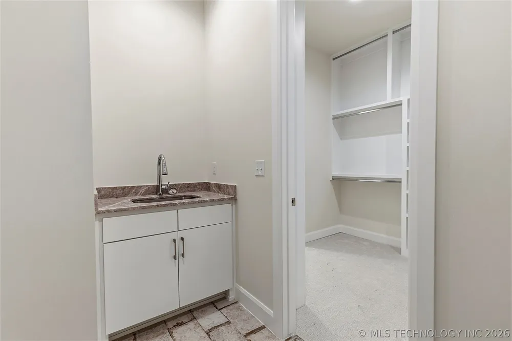 610 E 149th Street S Glenpool, OK 74033