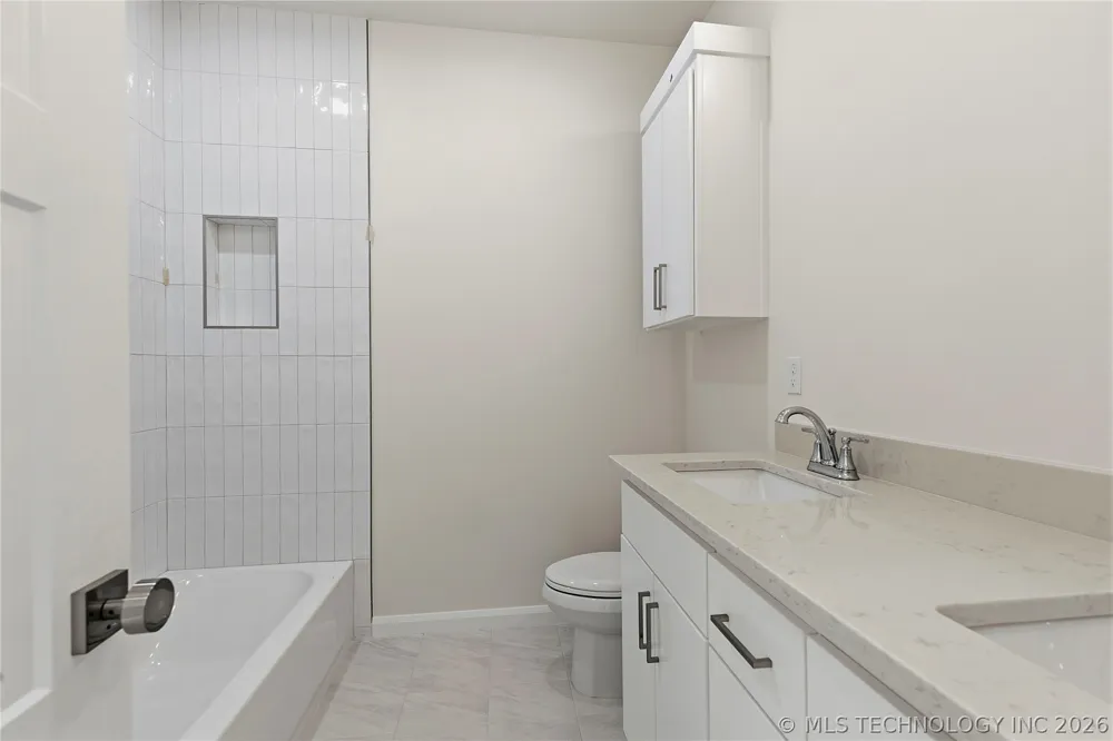 610 E 149th Street S Glenpool, OK 74033