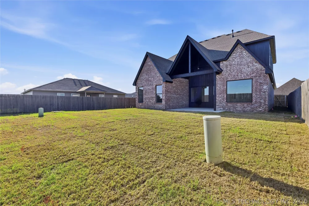 610 E 149th Street S Glenpool, OK 74033