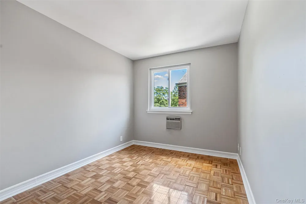 175-03 Peck Avenue #2 Floor Fresh Meadows, NY 11365