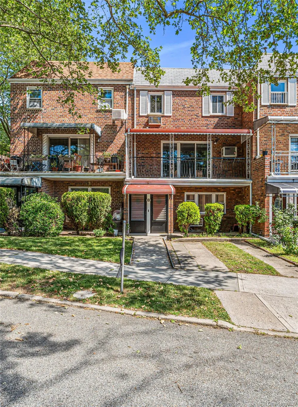 175-03 Peck Avenue #2 Floor Fresh Meadows, NY 11365