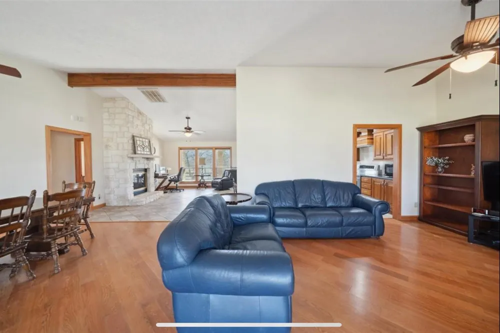 22349 Fm 359 Road Hempstead, TX 77445