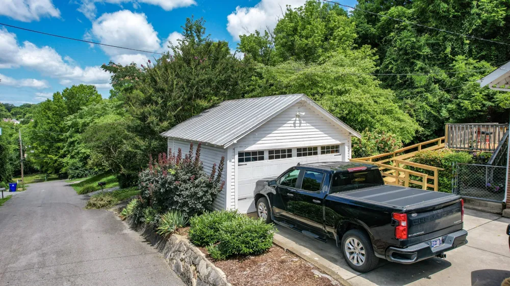 431 Highland Avenue NW Cleveland, TN 37311