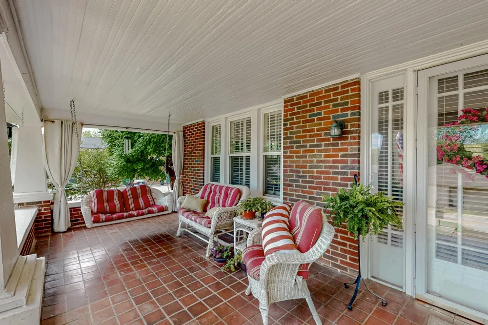 431 Highland Avenue NW Cleveland, TN 37311