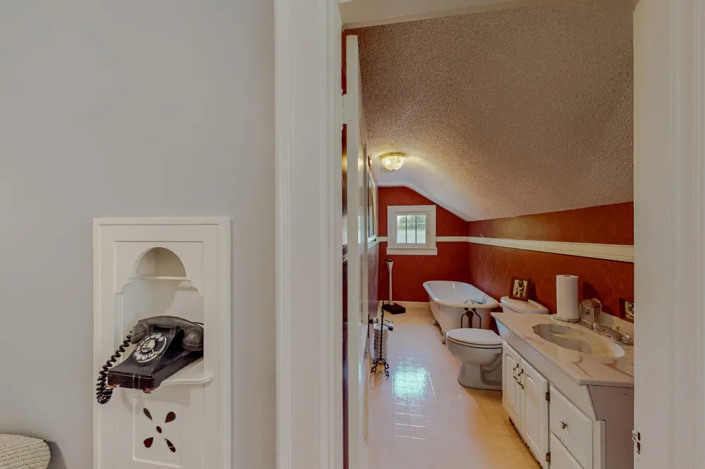 431 Highland Avenue NW Cleveland, TN 37311