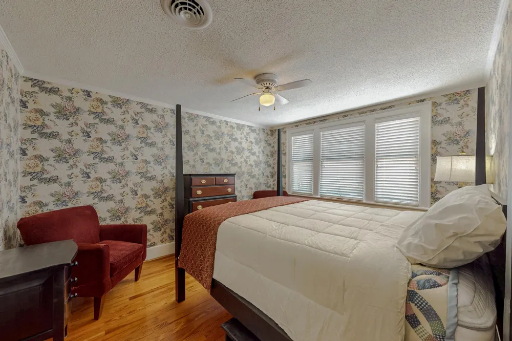 431 Highland Avenue NW Cleveland, TN 37311