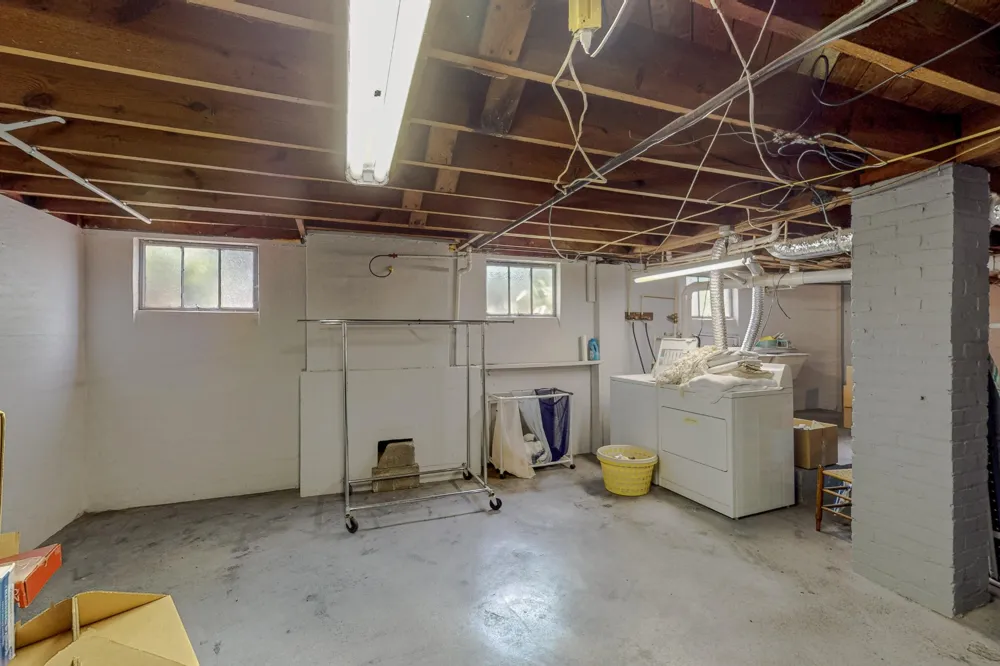 431 Highland Avenue NW Cleveland, TN 37311