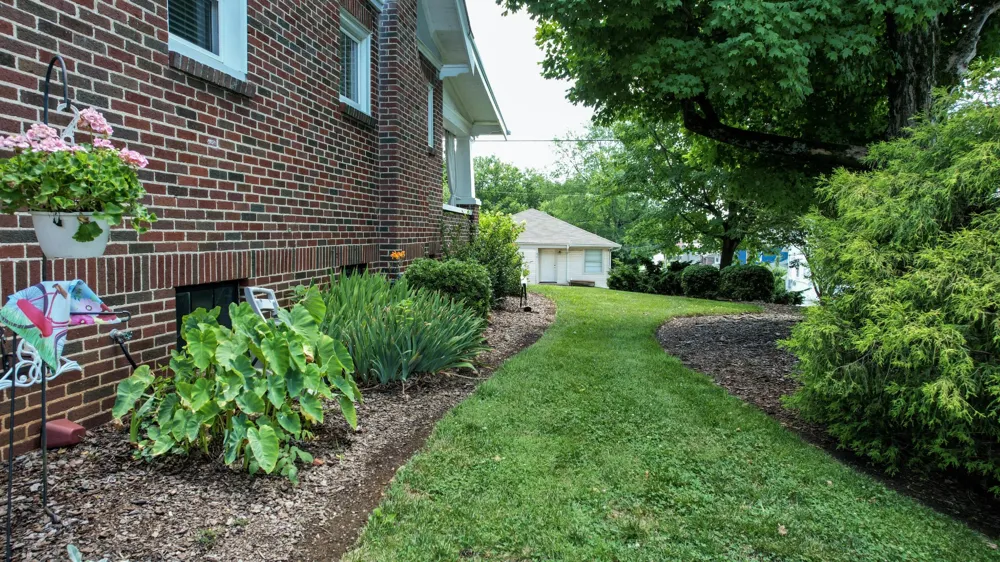431 Highland Avenue NW Cleveland, TN 37311