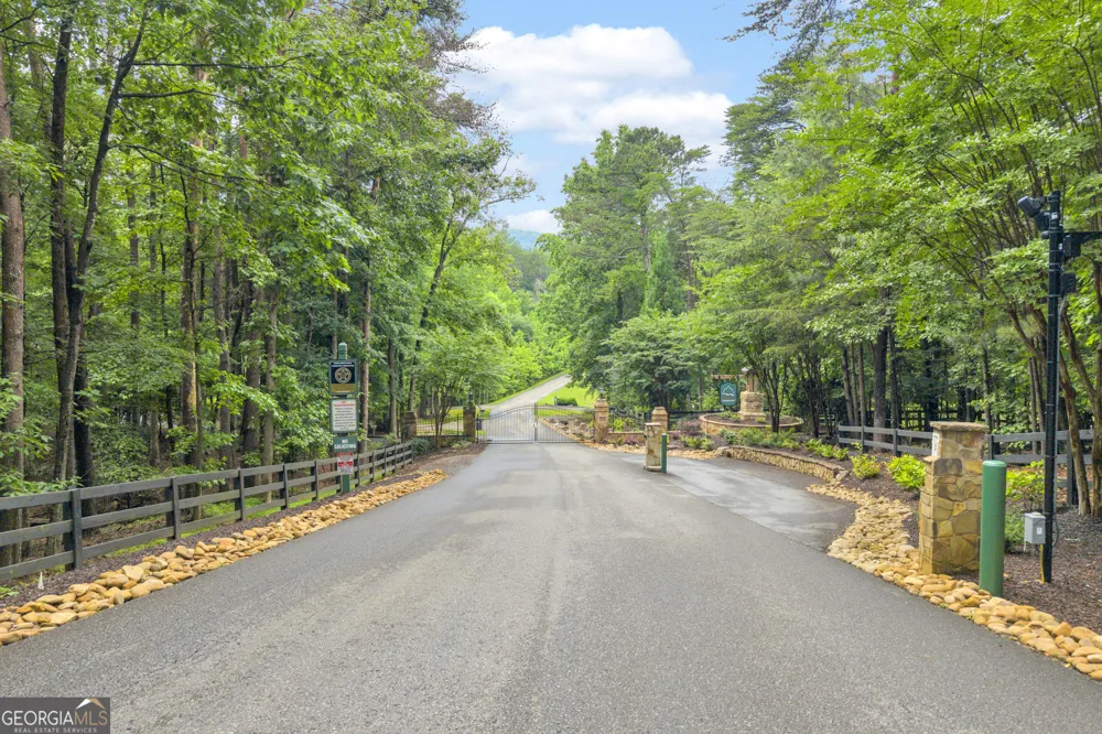 98 Sharp Mountain PKWY Jasper, GA 30143